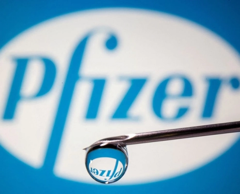 Pfizer, syringe